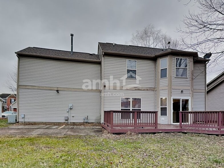 Building Photo - 1131 Clark Dr