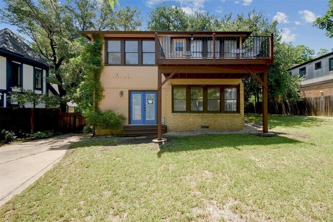 Building Photo - 1606 Travis Heights Blvd