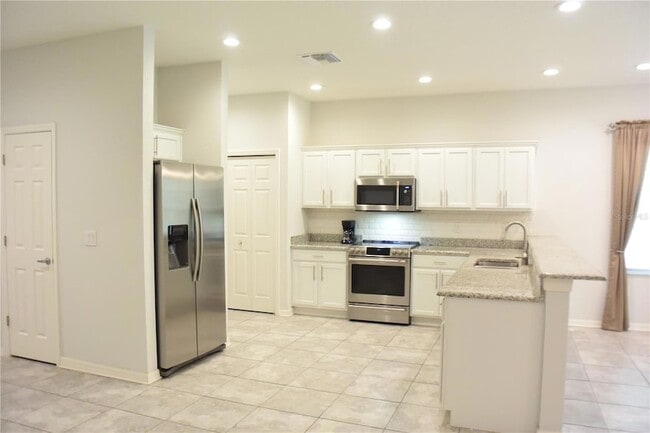 Building Photo - 1213 Grantham Dr