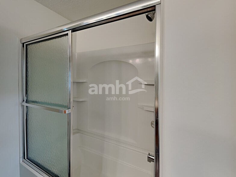 Building Photo - 1236 Nochaway Dr