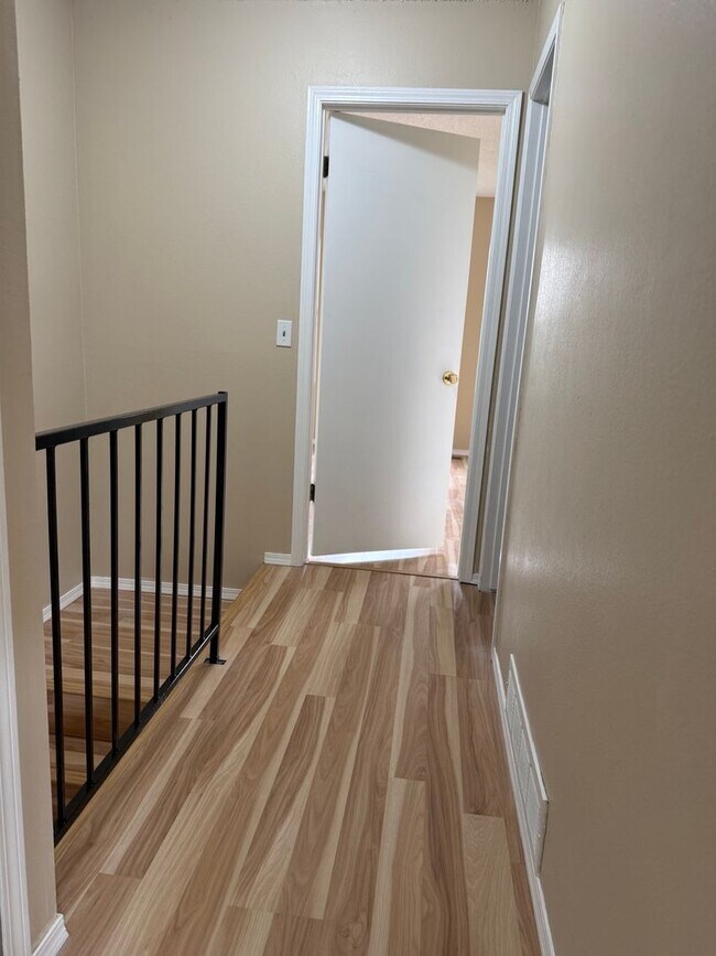 Building Photo - 2907 W 81st Ave
