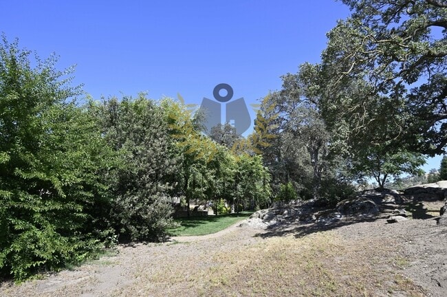 Building Photo - 21678 Eastmere Ln
