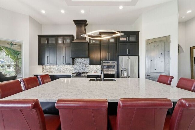 Building Photo - 5405 N Houghton Rd