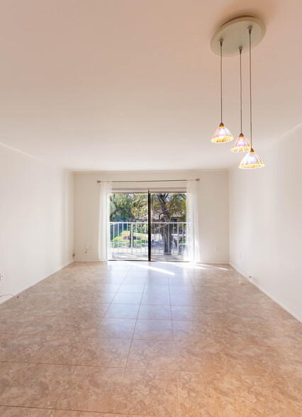 Living Room facing west - 9301 SW 92nd Ave