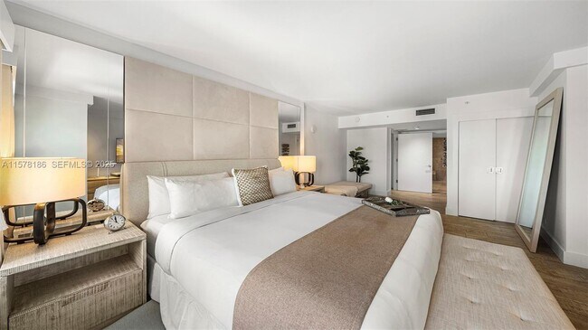 Building Photo - 102 24th St