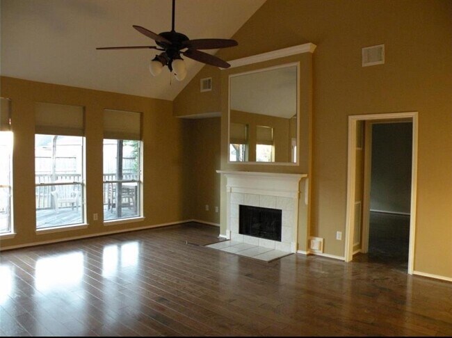 Building Photo - 203 Mariner Cove Ct