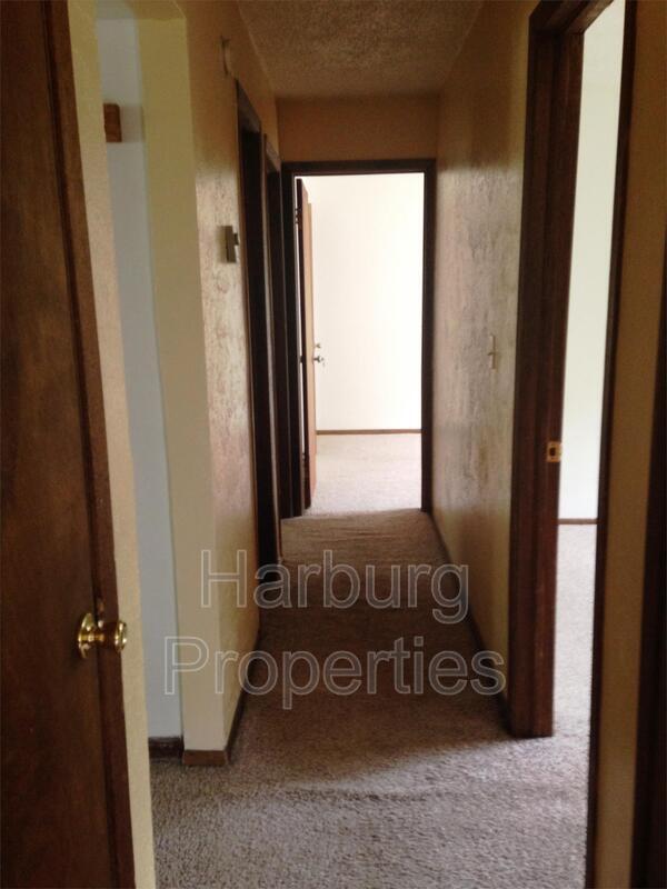 Building Photo - 454 Arapahoe Ave