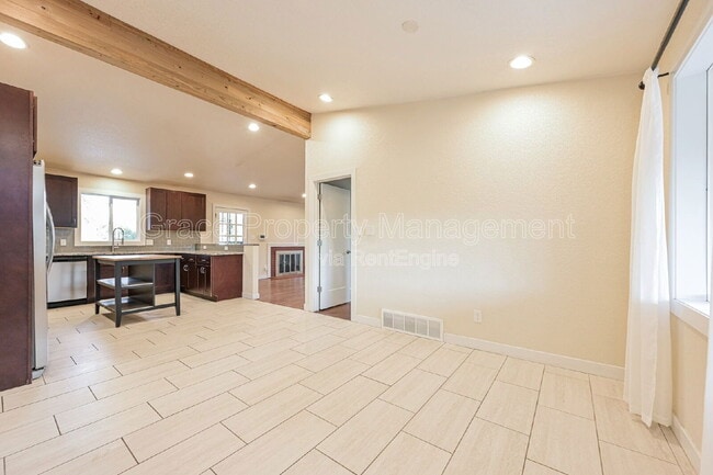 Building Photo - 1949 S Kearney Way