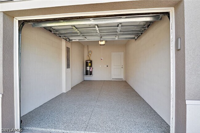 Building Photo - 286 Indies Dr E