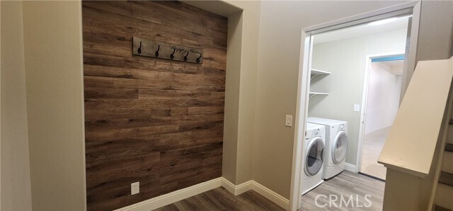 Building Photo - 15863 Birdfeeder Ln