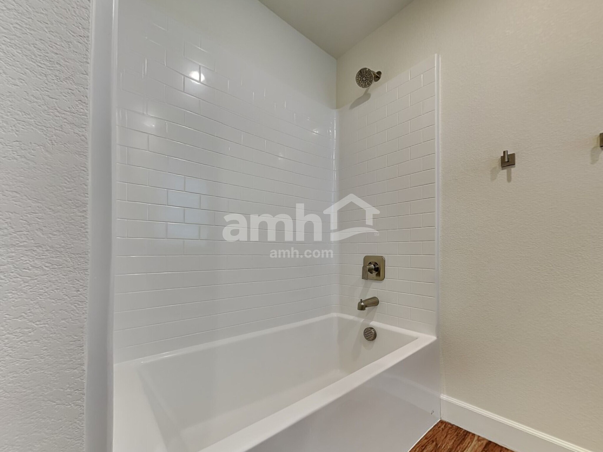 Building Photo - 1713 Viaggio Ave