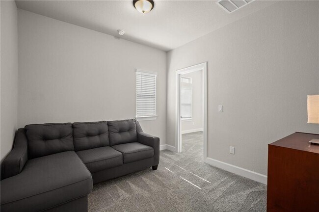 Building Photo - 12900 Stanford Dr