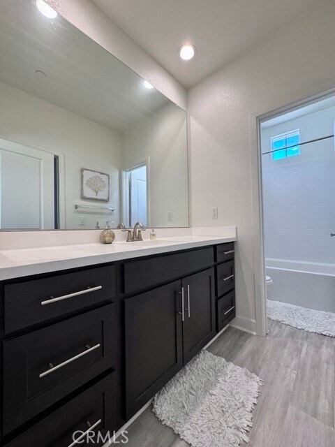 Building Photo - 38572 Rosegate Pl