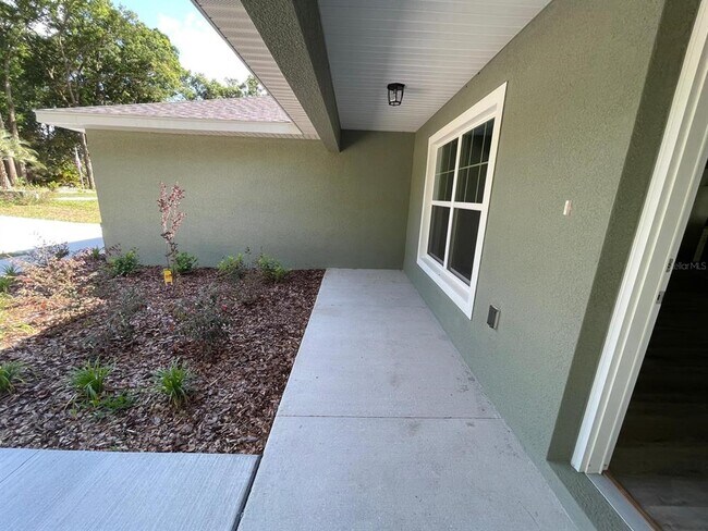 Building Photo - 19231 SW 97th St