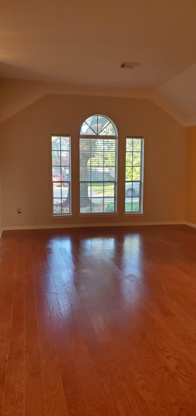 Building Photo - 7418 Colony Bend Ln