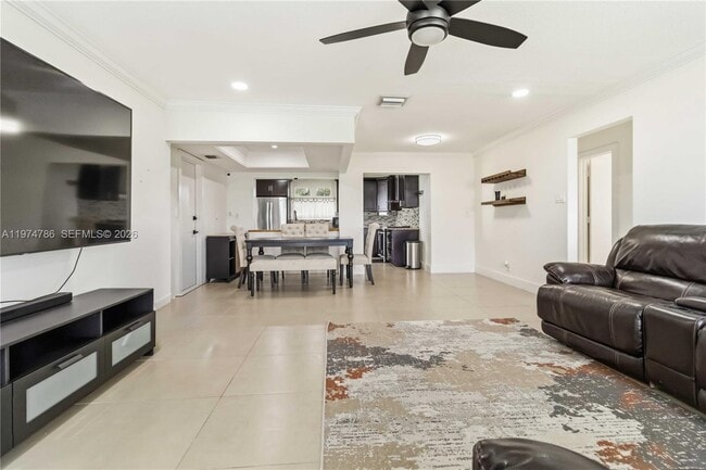 Building Photo - 5616 NW 48th Way