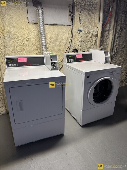 Building Photo - 14-16 Hamilton Rd