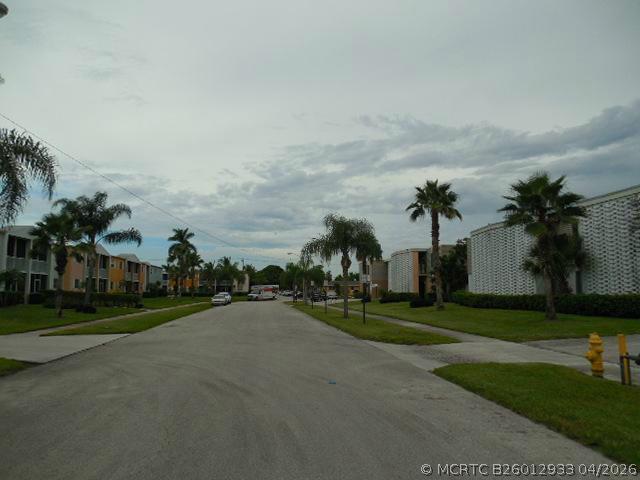 Building Photo - 1501 Crescent Cir