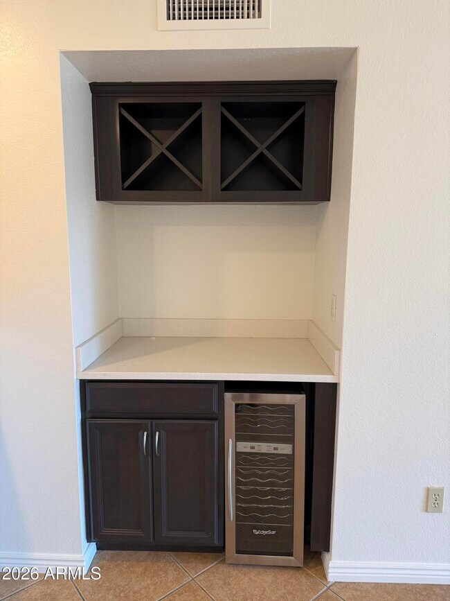 Building Photo - 7777 E Main St