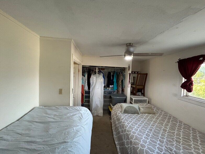 Building Photo - 55-650 Loala St