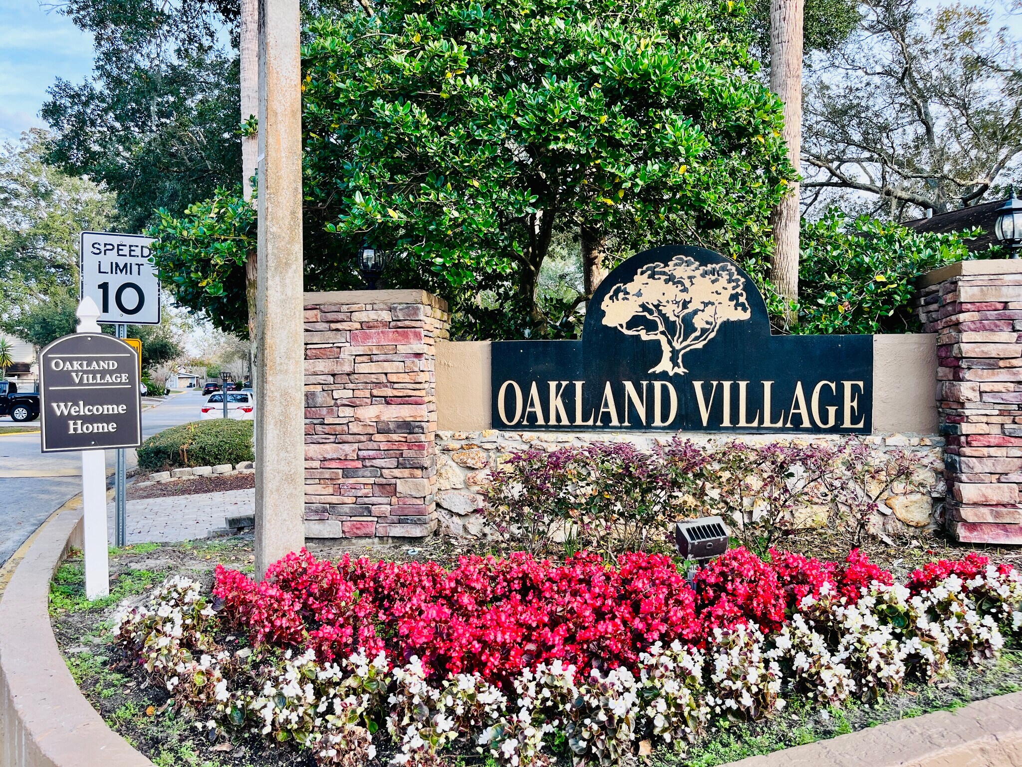 Building Photo - 506 Beechwood Ave