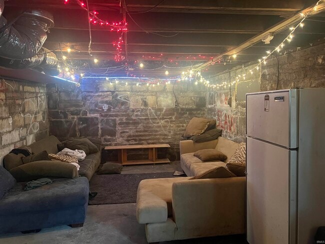 Building Photo - 1109 N Indiana Ave