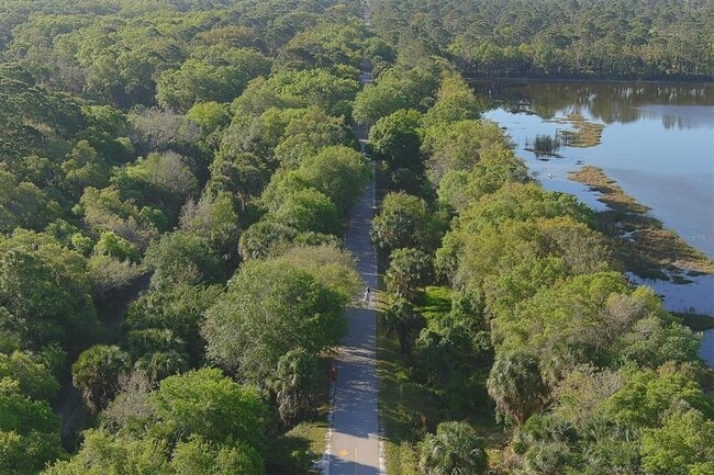 Building Photo - 8657 Palmer Park Cir