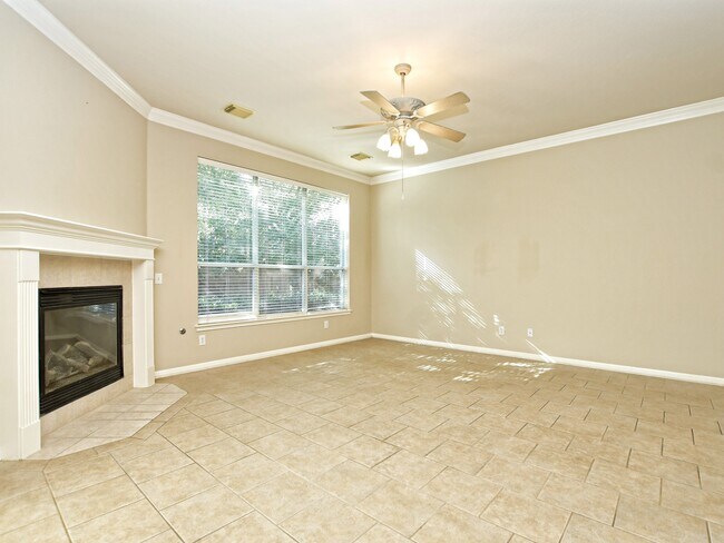 Building Photo - 1702 Buttercup Creek Blvd