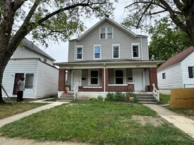 Building Photo - 219 Clarendon Ave