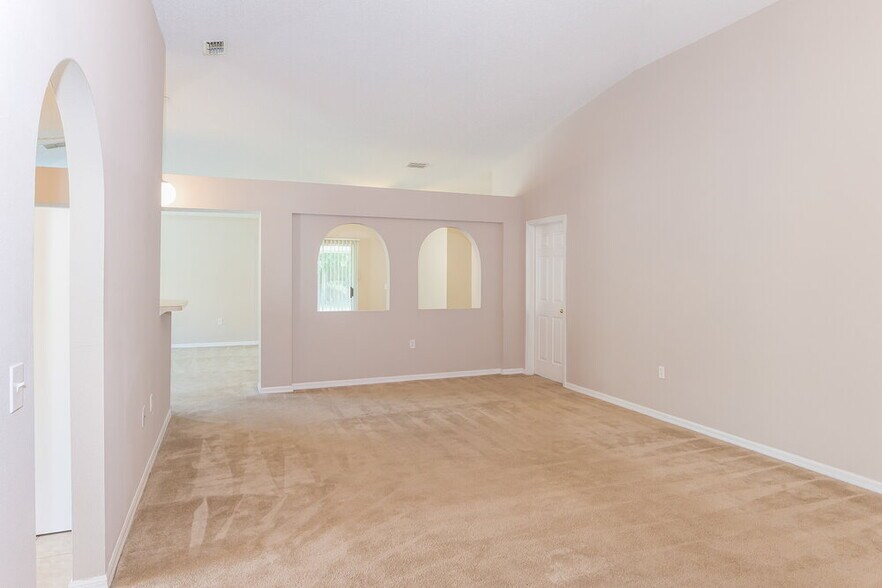 Building Photo - 141 Sterling Hill Dr