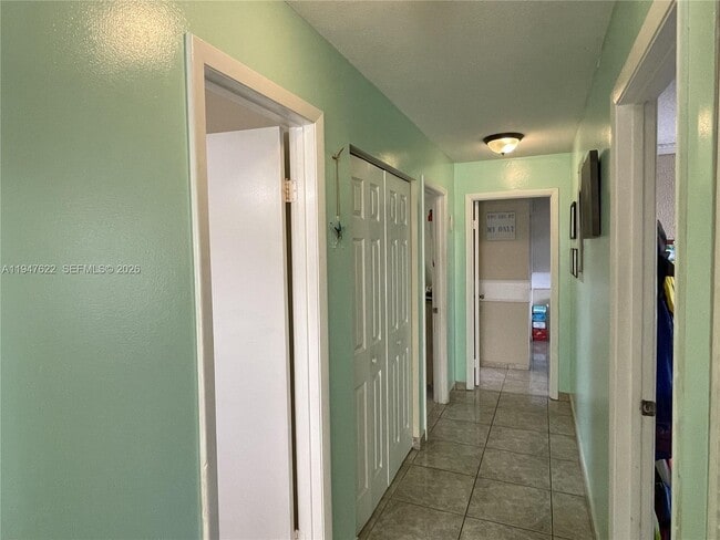 Building Photo - 9810 SW 222nd Terrace