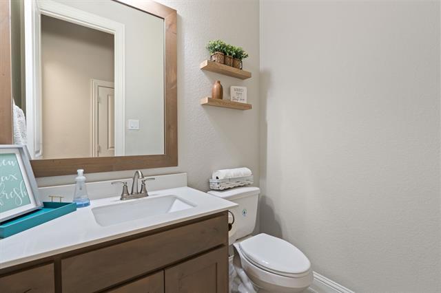 Building Photo - 225 Lariat Trail