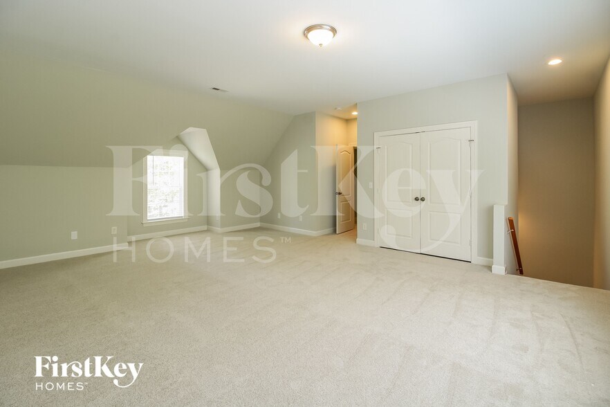 Building Photo - 6987 Brandi Wood Cir