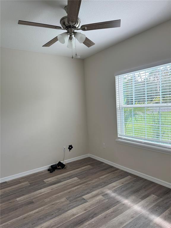 Building Photo - 41346 Persimmon St
