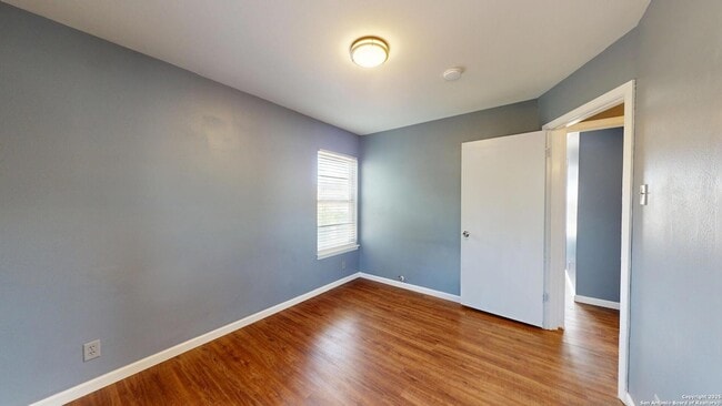 Building Photo - 7107 Westshire Dr