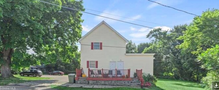Primary Photo - 15 Green St