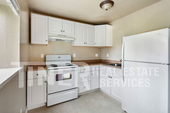 Building Photo - 1531 Virginia Ave