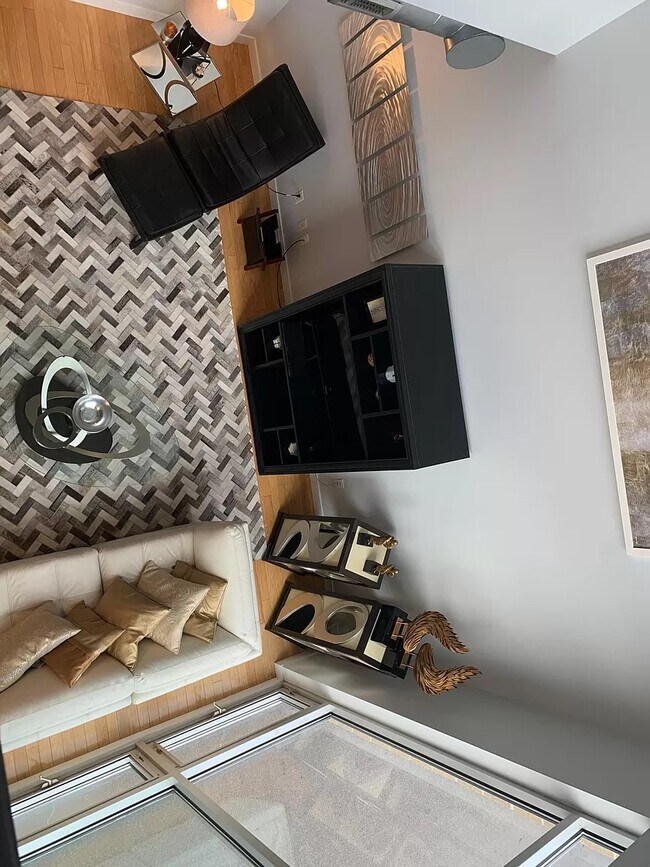 Living Area - 111 Harries Street