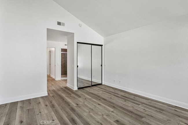 Building Photo - 21182 Cedar Ln
