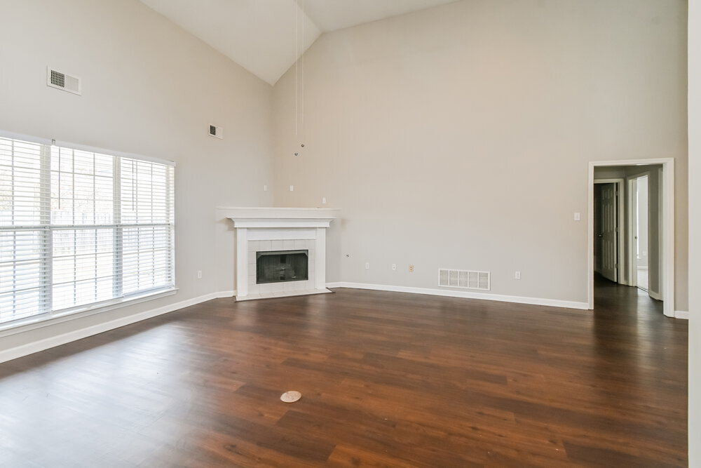 Building Photo - 5678 Kuykendall Dr