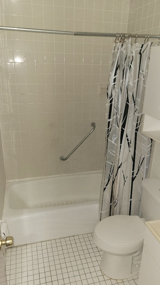 Building Photo - 2315 1st Ave N