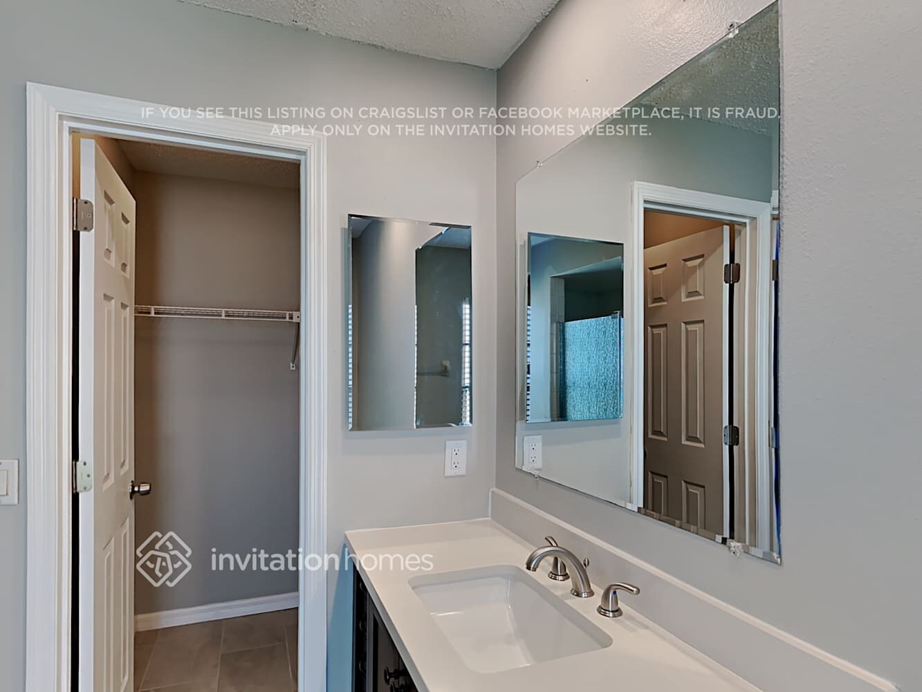 Building Photo - 234 Seasons Dr