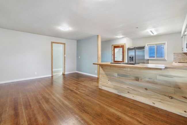 Building Photo - 3321 Addison Ave E