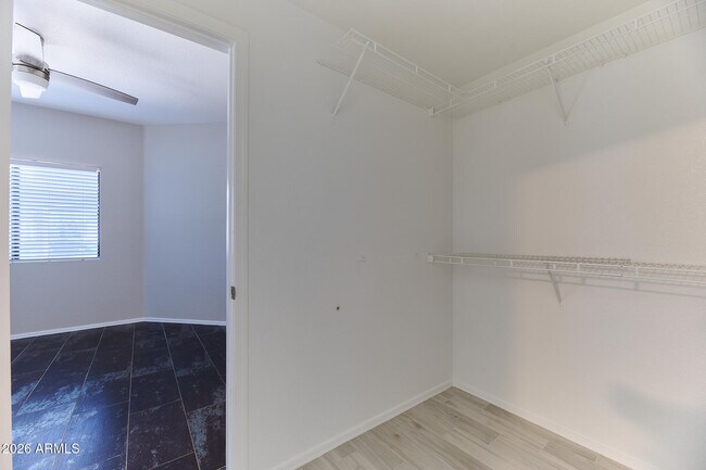 Building Photo - 9555 E Raintree Dr