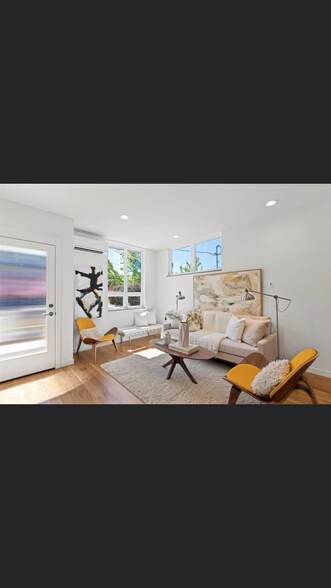 Building Photo - 3306 W Government Way