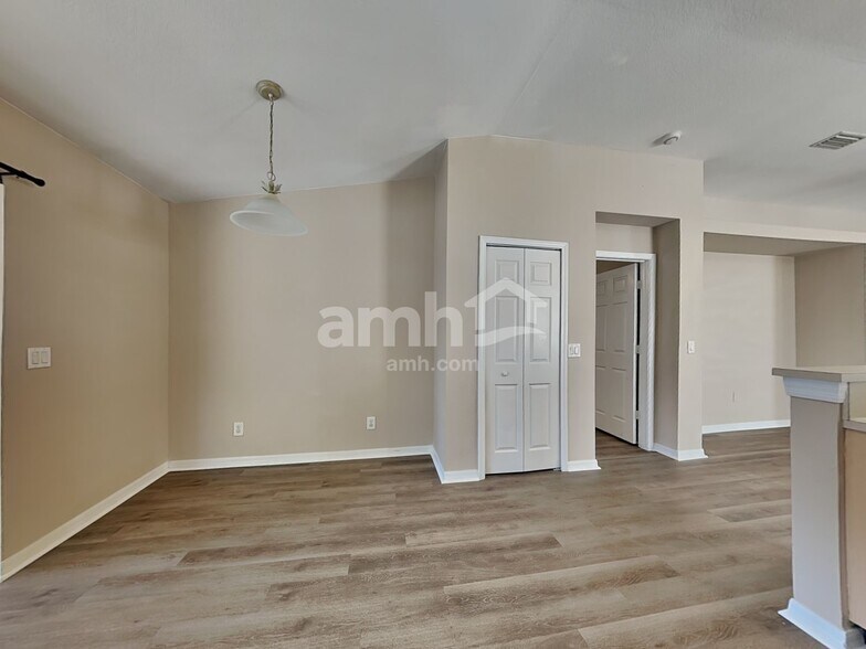 Building Photo - 11347 Cocoa Beach Dr