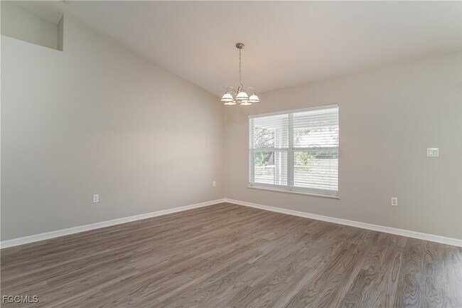 Building Photo - 3143 NE 14th Ct