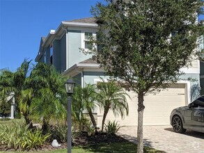Building Photo - 12186 Trailhead Dr