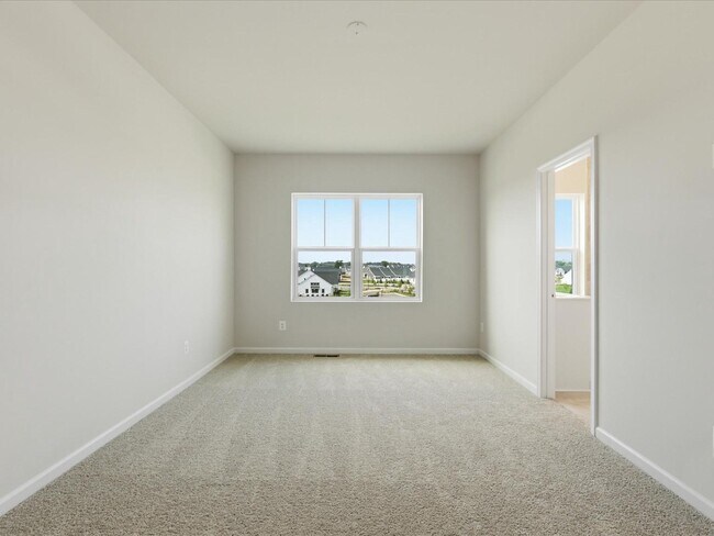 Building Photo - 124 SWANSONG Pl