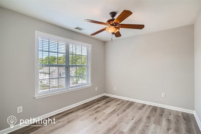 Building Photo - 435 Beckenham Walk Dr